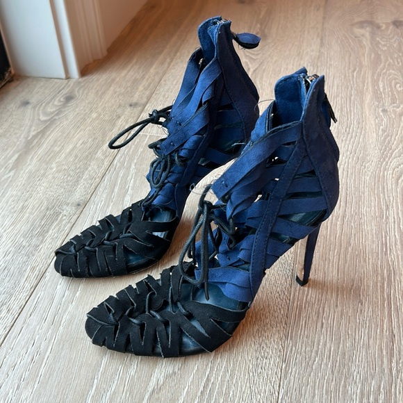 Zara Suede two-tone lace up bootie / high heel sandal, Size 36 - Picture 3 of 8